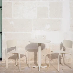 Chaise de jardin en acier piazza beige 72,8cm Kei - noo.ma