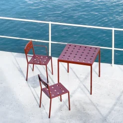 Chaise de jardin en acier rouge Balcony - HAY