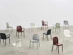 Chaise de jardin en métal blanc crème Deville - HAY