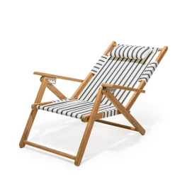 Chaise de plage pliante en toile à rayures noires Monaco The Tommy Chair - Business & Pleasure