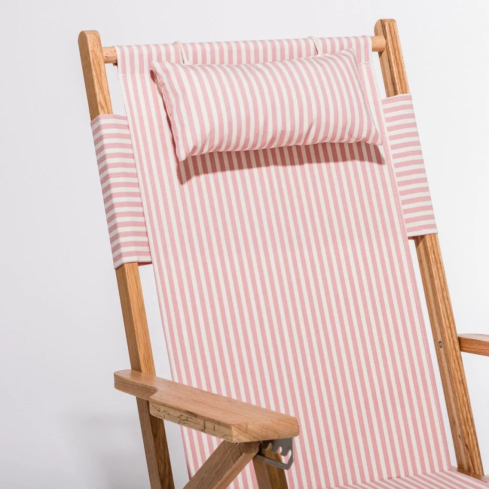Chaise de plage pliante en toile à rayures rose Lauren's Stripe The Tommy Chair - Business & Pleasure