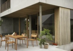 Chaise d'extérieur en acier orange Linear - Muuto