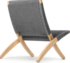 Chaise d'extérieur en teck non traité et assise charcoal 76cm Cuba Chair - Carl Hansen & Søn
