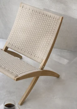 Chaise d'extérieur en teck non traité et assise sesame 76cm Cuba Chair - Carl Hansen & Søn
