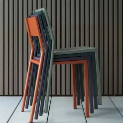 Chaise en acier anthracite Take - Matière Grise