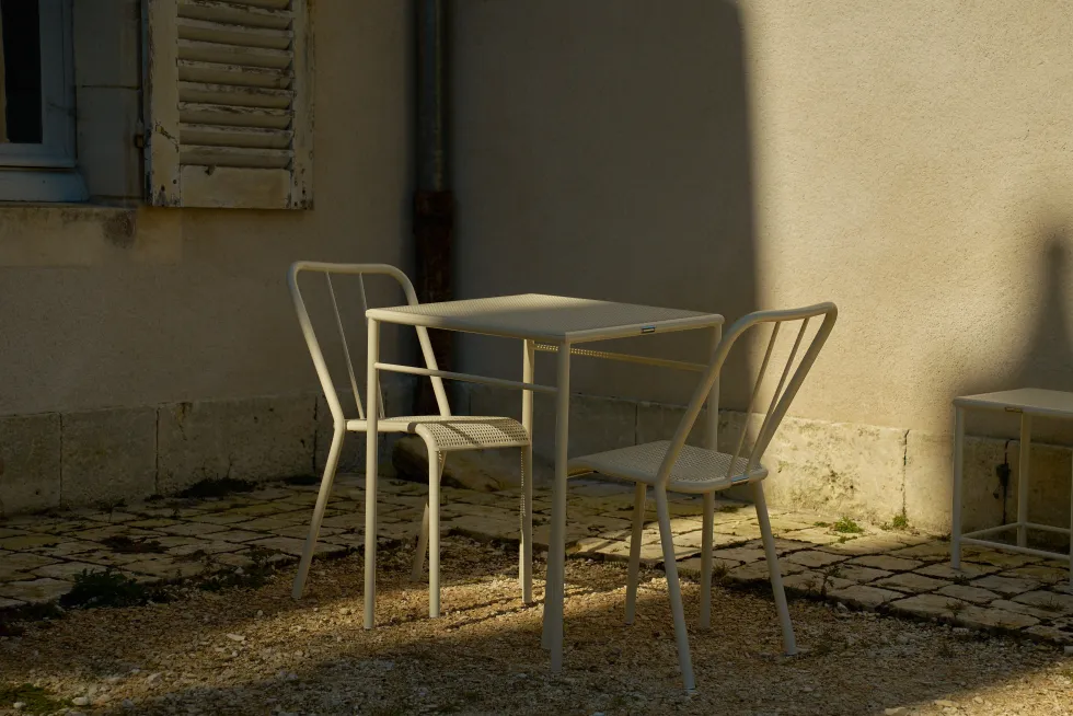 Chaise en acier tressé gris beige T37 - Tolix