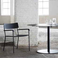Chaise en aluminium avec accoudoirs noir August - Serax
