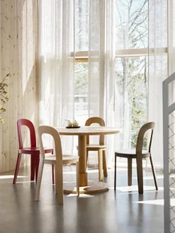 Chaise en bois de chêne clair Olivia - Design House Stockholm