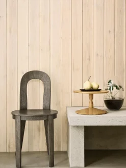 Chaise en bois de chêne foncé Olivia - Design House Stockholm