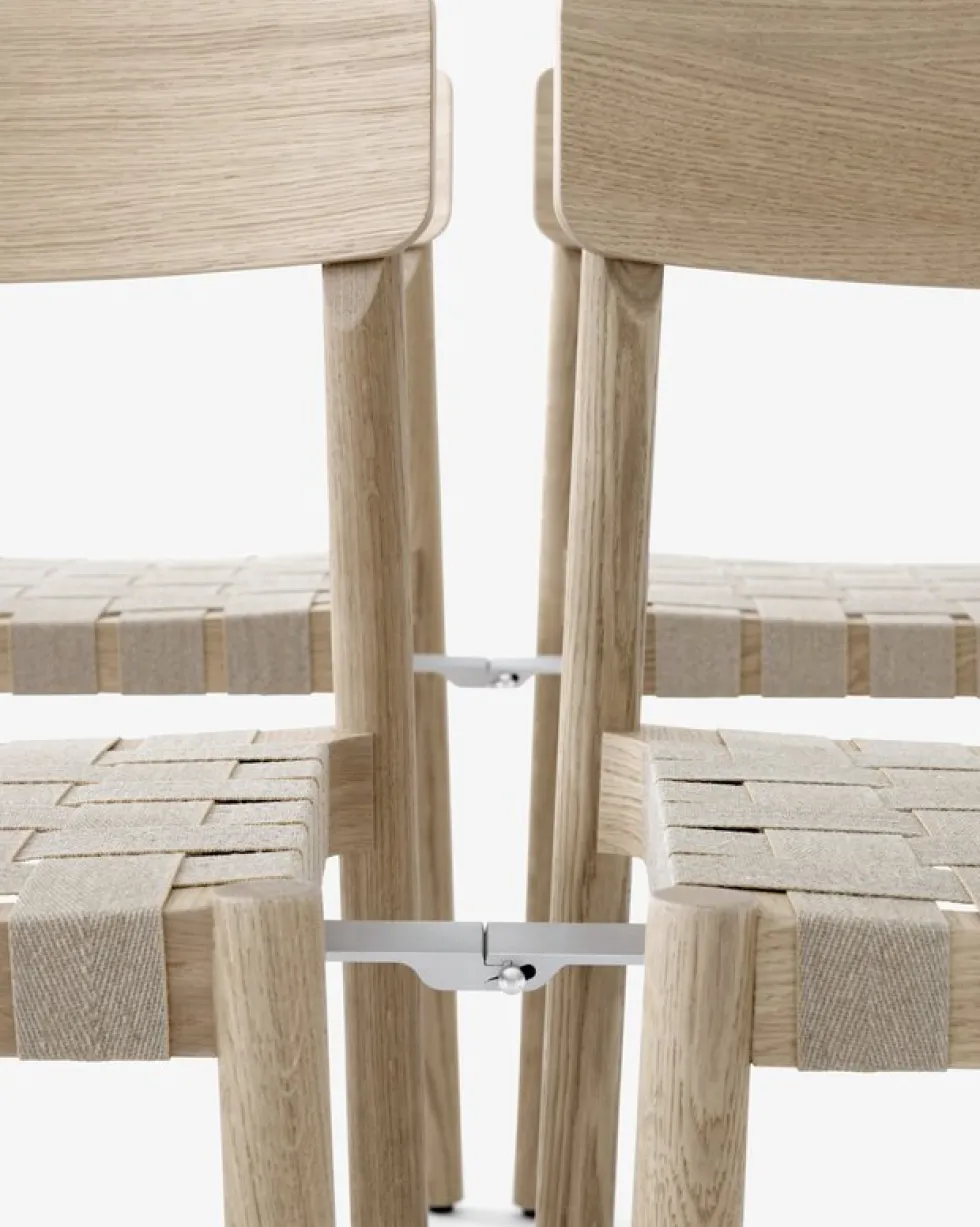 Chaise en bois naturel et sangles en lin naturel Betty TK1 - &tradition