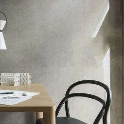 Chaise en bois noir Udon - Hem