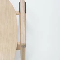 Chaise en chêne blanchi huilé et siège en chêne plaqué Ava - Gazzda