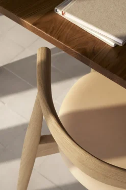 Chaise en chêne huilé et assise en cuir thor 300 72,5cm CH20 - Carl Hansen & Søn