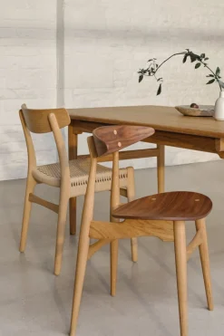 Chaise en chêne laqué 74cm CH33T - Carl Hansen & Søn
