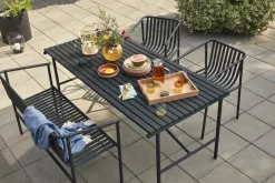 Chaise en métal noir 53x59xh82cm Villa - Hübsch