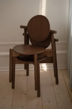 Chaise en noyer 55x42x83m Heiko - Umage