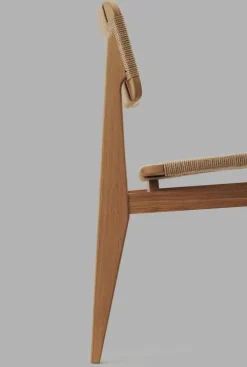 Chaise en papier tissé et bois de chêne naturel C-Chair - Gubi