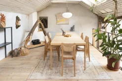Chaise en papier tissé et bois de chêne naturel C-Chair - Gubi