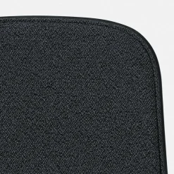 Chaise en tissu noir et cadre noir Touchwood - Hem