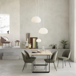 Chaise gris anthracite et pieds noir anthracite Oslo - Muuto