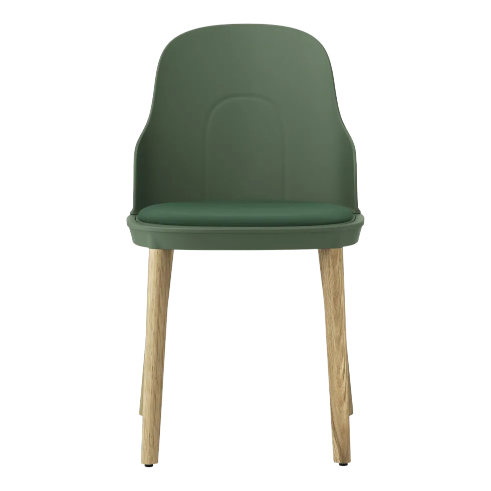 Chaise à l'assise en tissu canvas vert parc et piètement en chêne Allez Park vert - Normann Copenhagen