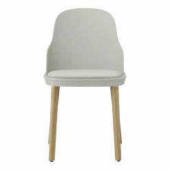 Chaise à l'assise en tissu MLF gris chaud et au piètement en chêne Allez Warm Grey - Normann Copenhagen