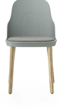 Chaise à l'assise en tissu MLF gris et au piètement en chêne Allez Grey - Normann Copenhagen