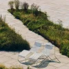 Chaise longue en métal crème Palissade - HAY