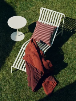 Chaise longue en métal crème Palissade - HAY