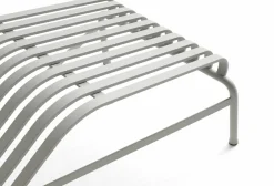 Chaise longue en métal gris Palissade - HAY