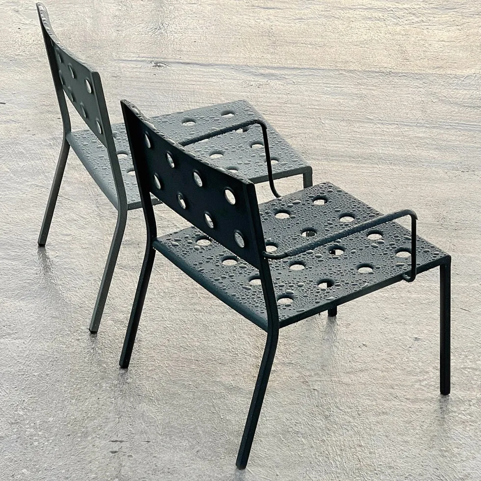 Chaise lounge de jardin en acier anthracite Balcony - HAY