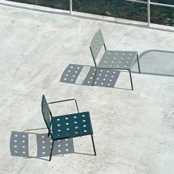 Chaise lounge de jardin en acier anthracite Balcony - HAY
