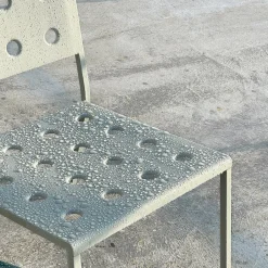 Chaise lounge de jardin en acier anthracite Balcony - HAY