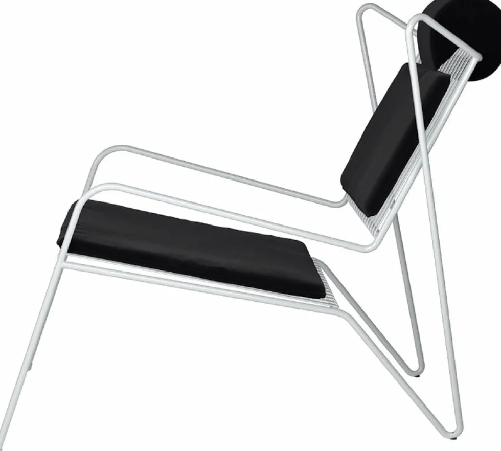 Chaise lounge en acier blanc et coussins noirs Capri Easy - Cools Collection