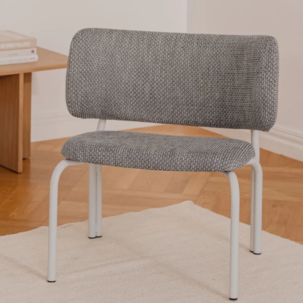 Chaise lounge en tissu mélangé noir et gris 74x66cm Kei - Noo.ma