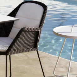 Chaise noire avec coussin noir Breeze - Cane-Line