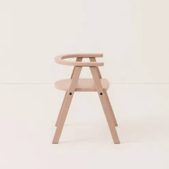 Chaise pour enfant en bois de hêtre massif coloré rose blush Growing Green - Nobodinoz