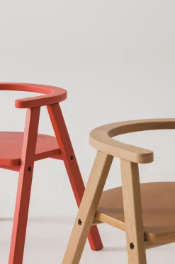 Chaise pour enfant en bois de hêtre massif coloré vert profond Growing Green - Nobodinoz