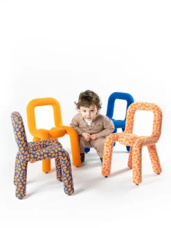 Chaise pour enfant en coton imprimé koï Mini Bold - Moustache