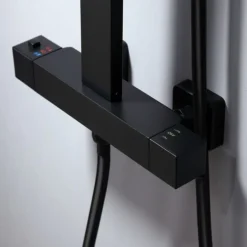 Colonne de douche thermostatique moderne en laiton noir Sirius - Kroos