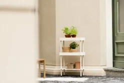 Console avec double plateaux et une étagère en acier beige Nolle - noo.ma