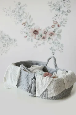 Couffin en crochet gris clair et matelas Moses - Happy Moses
