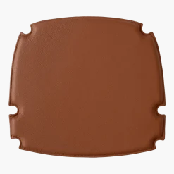 Coussin de chaise en cuir cognac 52 x 47 cm Drawn HM4 - &tradition