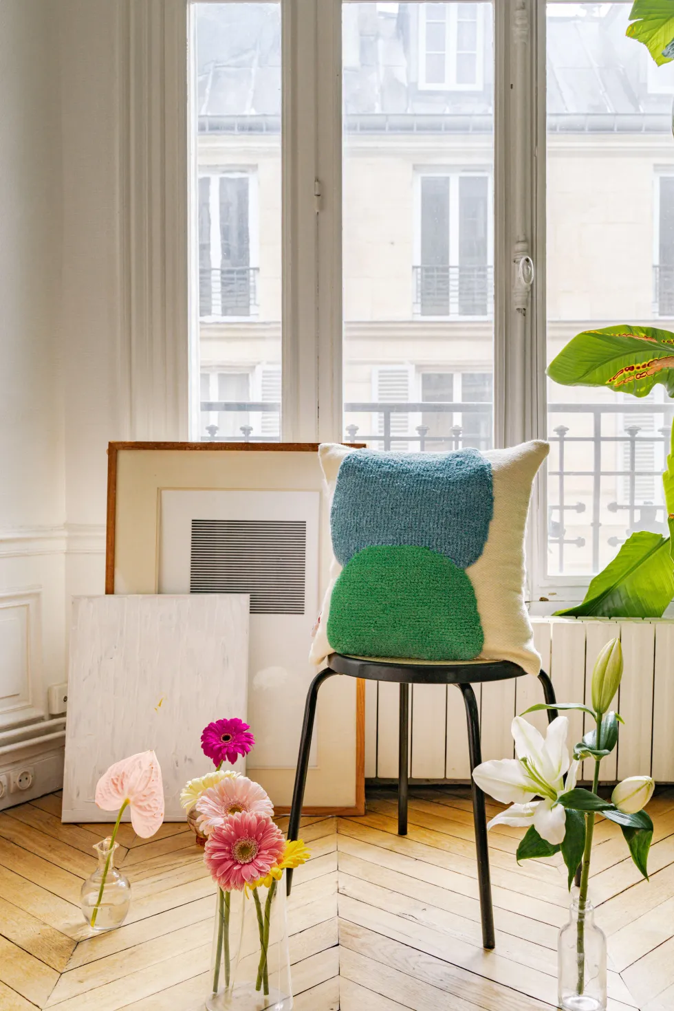 Coussin en laine 45x45cm The Vase - Colortherapis