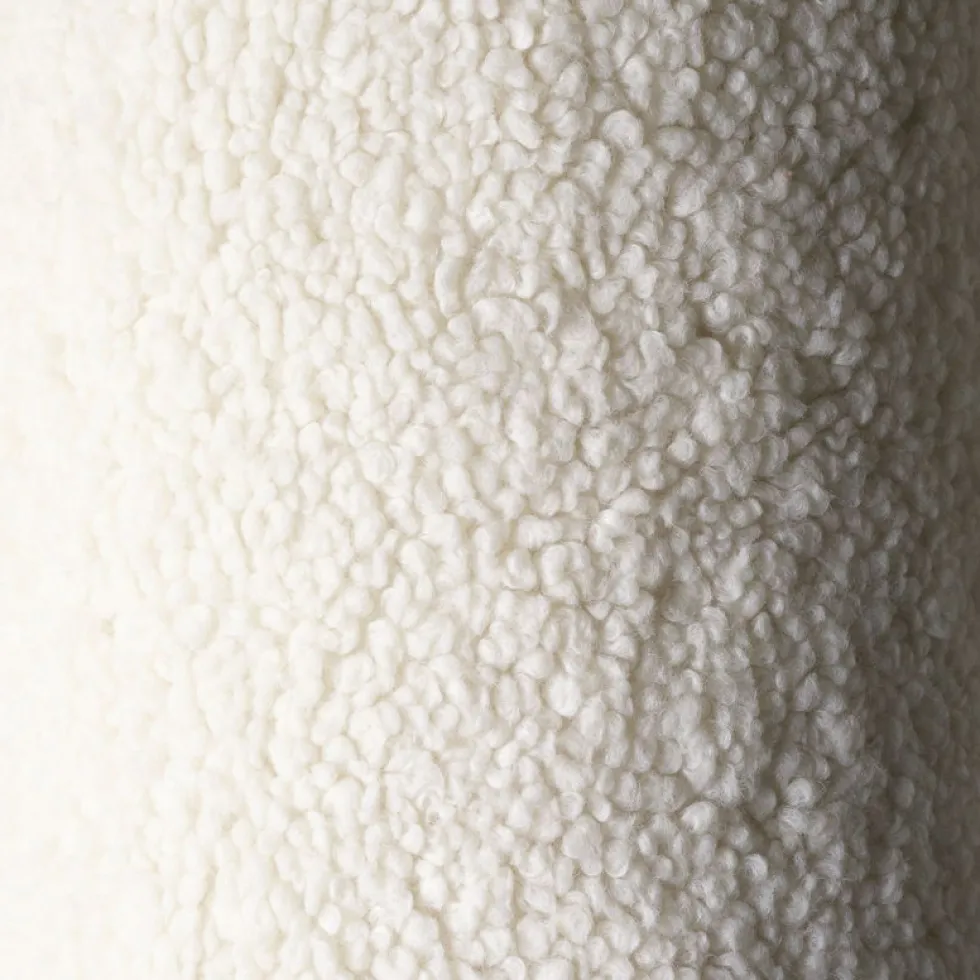 Coussin étoile en sherpa bouclé blanc 37x40x10cm Cushion - Wigiwama