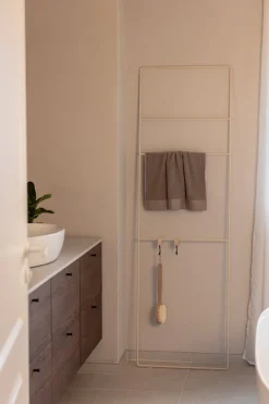 Echelle à serviettes en acier beige cashew 180x55cm Estina - Metallbude