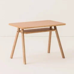 Ensemble bureau enfant avec 1 chaise en chêne massif naturel Growing Green - Nobodinoz