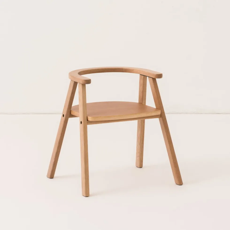 Ensemble bureau enfant avec 1 chaise en chêne massif naturel Growing Green - Nobodinoz