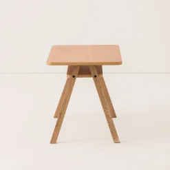 Ensemble bureau enfant avec 1 chaise en chêne massif naturel Growing Green - Nobodinoz