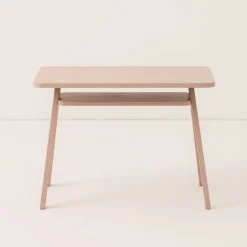Ensemble bureau enfant avec 2 chaises en bois de hêtre massif rose blush Growing Green - Nobodinoz